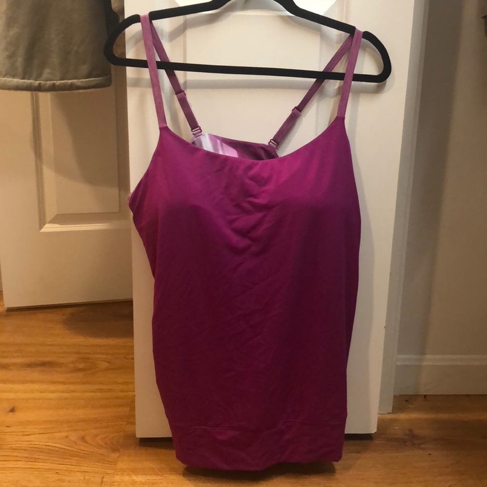 Under Armour workout tank top